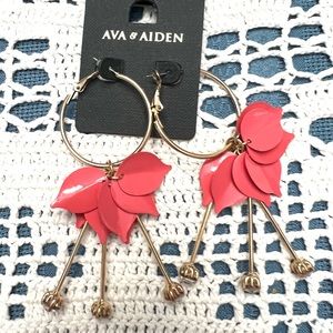 🆕 Ava & Aiden pink & gold hoop dangle earrings New with tag